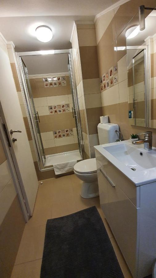 Apartments Jadranka 诺瓦利娅 外观 照片