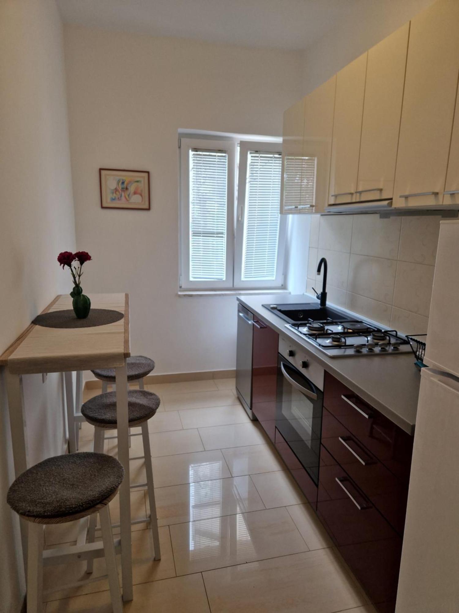 Apartments Jadranka 诺瓦利娅 外观 照片