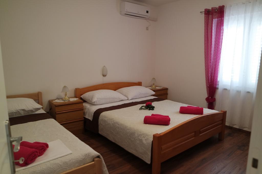 Apartments Jadranka 诺瓦利娅 外观 照片