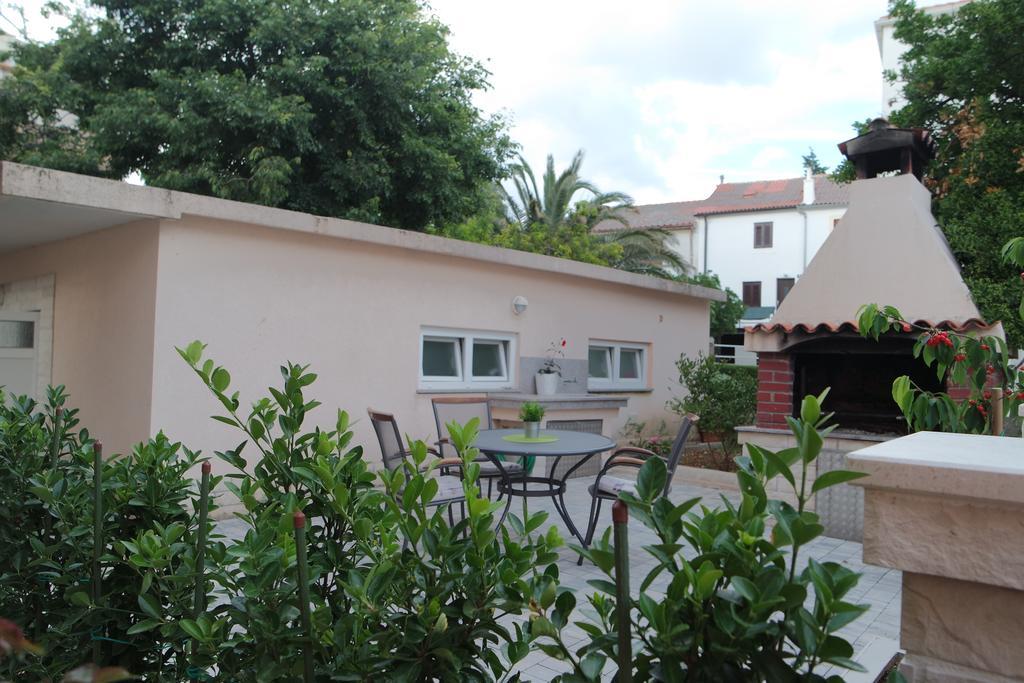 Apartments Jadranka 诺瓦利娅 外观 照片
